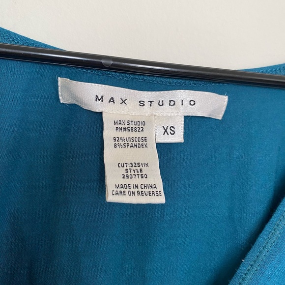 Max Studio Dress - Picture 3 of 4